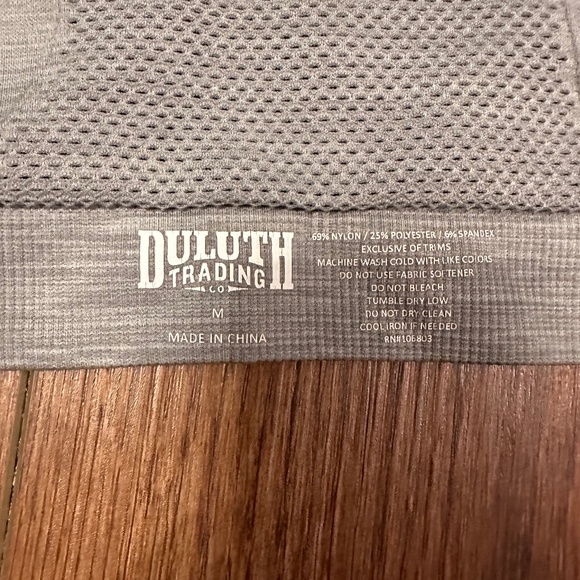 DULUTH TRADING COMPANY/NWOT/sports bra - Picture 5 of 6